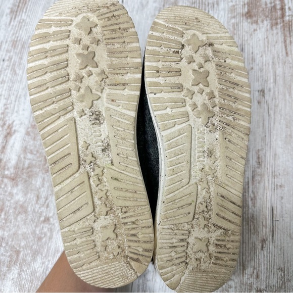 Hey Dudes Britt Dark Charcoal Slip On Bootie Size 9 - Picture 3 of 5